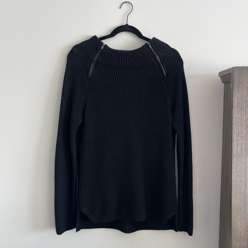 Banana Republic Boat Neck Sweater